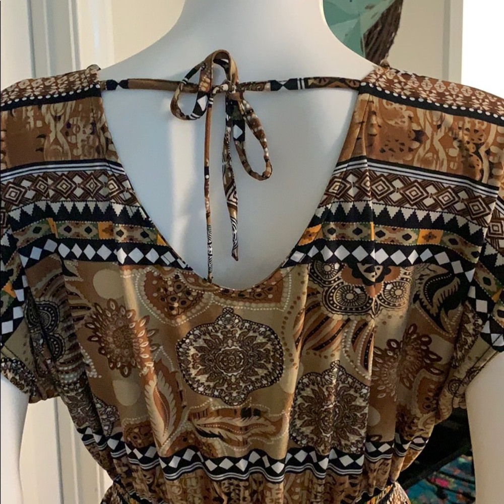 Sunflower Pattern Dress - Picture 4 of 5